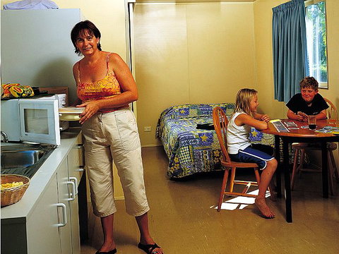 Kakadu Lodge & Caravan Park - Tourism Adelaide 3