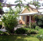 Kemeys Mountain Hideaway - Tourism Adelaide