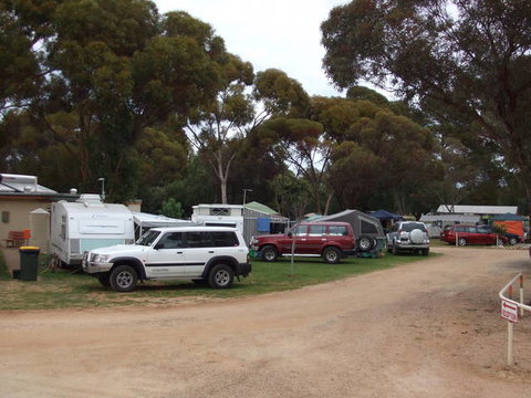 Laura Community Caravan Park - Tourism Adelaide 4