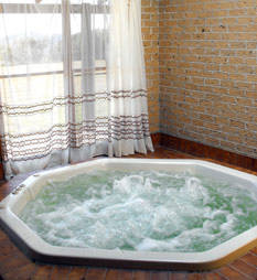 Lookout Motor Inn - Tourism Adelaide 4