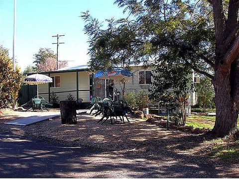Manilla River Gums Caravan Park - Tourism Adelaide 0