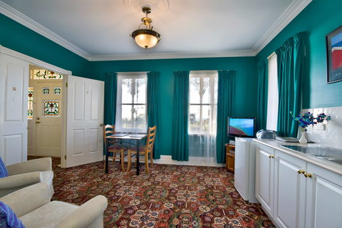 Mount Martha Bed & Breakfast By The Sea - Tourism Adelaide 3