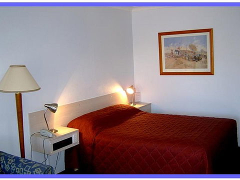 NOAH'S Mid City Motor Inn - Tourism Adelaide 2