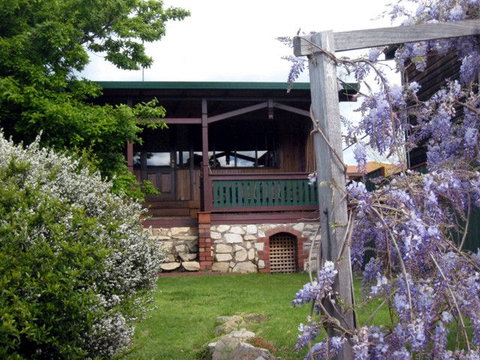 Pemberton Old Picture Theatre Holiday Apts - Tourism Adelaide 1