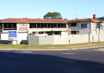 Reef Motor Inn - Tourism Adelaide 2