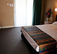 Rose  Crown Lodge - Tourism Adelaide