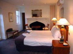 Seahorse Inn Hotel - Tourism Adelaide 0