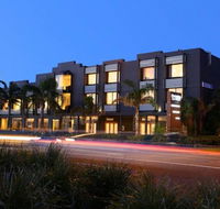 The Brighton Savoy Hotel - Tourism Adelaide