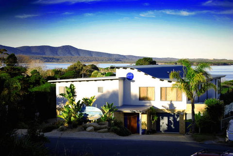 The Wave Oasis SC B&B - Tourism Adelaide 0