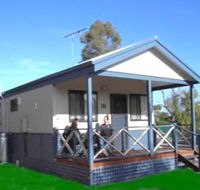 Pinjarra Cabins and Caravan Park - Tourism Adelaide