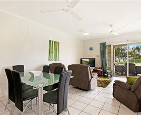 Absolute Beachfront Apartment - Tourism Adelaide 6
