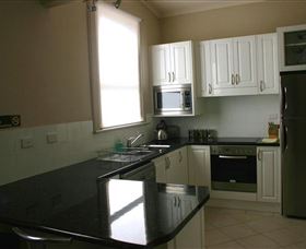 Primrose Cottage - Tourism Adelaide 5