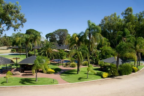 Sportsmans Motor Inn - Tourism Adelaide 3
