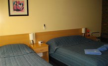 Benjamin Singleton Motel - Singleton - Tourism Adelaide 3