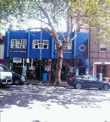 Blue Parrot Backpackers - Tourism Adelaide 0
