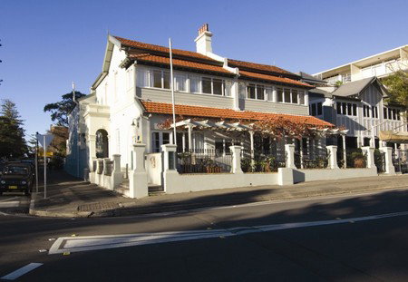 Periwinkle Guest House - Tourism Adelaide 0