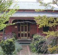 FINCHES OF BEECHWORTH - Tourism Adelaide