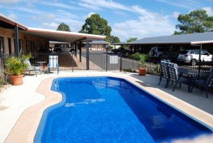 Ascot Lodge Motor Inn Kingaroy - Tourism Adelaide 2
