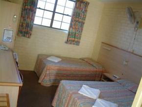 Shamrock Hotel Motel - Tourism Adelaide 1