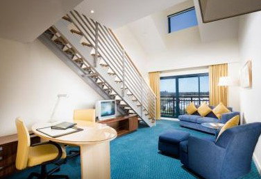 Courtyard By Marriott North Ryde - Tourism Adelaide 2