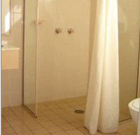 Country Gardens Motor Inn - Tourism Adelaide 3