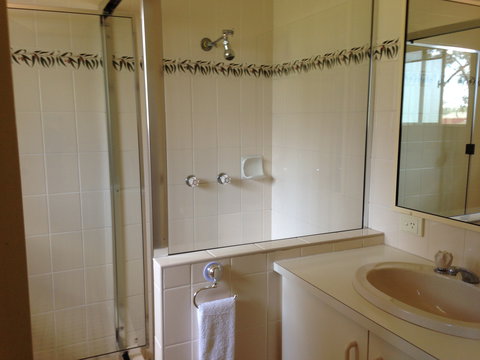 Country Rose Motel - Tourism Adelaide 5