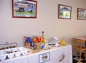 Best Western Garden Court Motel - Tourism Adelaide 4
