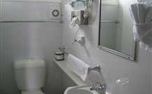 Warren Motor Inn - Warren - Tourism Adelaide 3