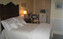 Strathburn Cottage Bed And Breakfast - Tourism Adelaide 0