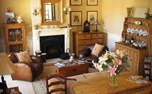 Strathburn Cottage Bed And Breakfast - Tourism Adelaide 1