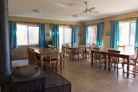 Augusta - Cape Leeuwin YHA - Tourism Adelaide 2