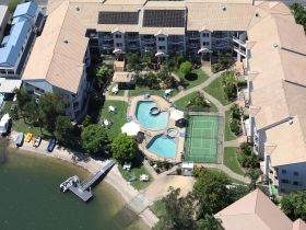 Pelican Cove Apartments - Tourism Adelaide 0