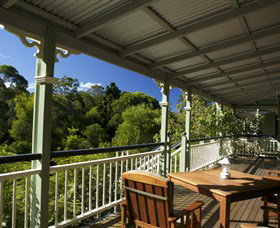 The Sanctuary Springbrook. Guest House / Cottage - Tourism Adelaide 3