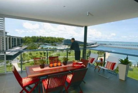 AAA The View - Tourism Adelaide 0