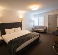 Quays Hotel - Tourism Adelaide