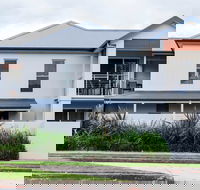 Stay Bathurst - Tourism Adelaide