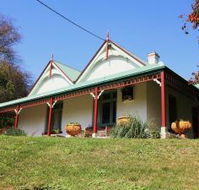 Ravenscroft and The Cottage - Tourism Adelaide