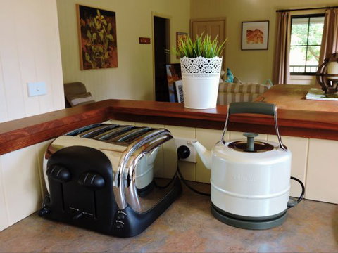 The Guesthouse: Hill End - Tourism Adelaide 6