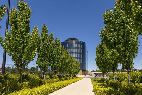 Vibe Hotel Canberra - Tourism Adelaide 4