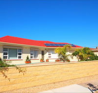 Christies Cottage for holidays and relocations. - Tourism Adelaide
