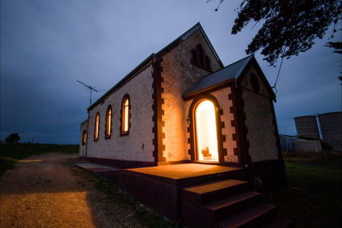 Lakeside Chapel Meningie - Tourism Adelaide 0
