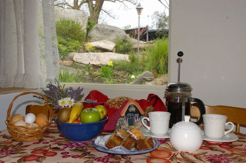 Naimanya Cottage - Tourism Adelaide 1
