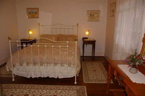 Naimanya Cottage - Tourism Adelaide 3
