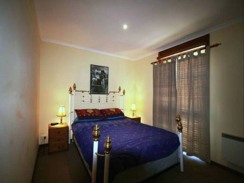 Edelweiss Hutte - Tourism Adelaide 9