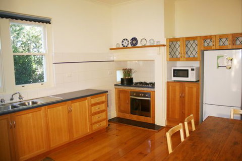 Elderton Guest House - Tourism Adelaide 1