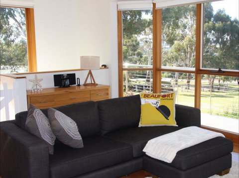 Darlington Beach House @ Spring Beach - Tourism Adelaide 3