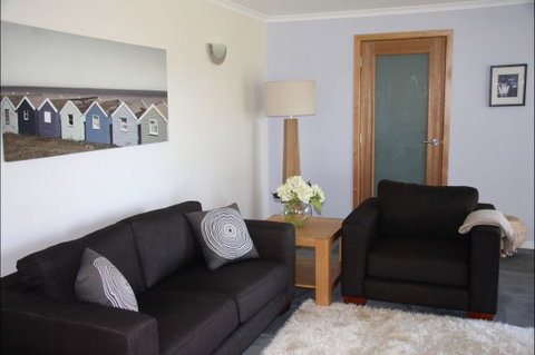 Darlington Beach House @ Spring Beach - Tourism Adelaide 6