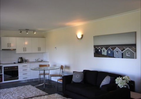 Darlington Beach House @ Spring Beach - Tourism Adelaide 7