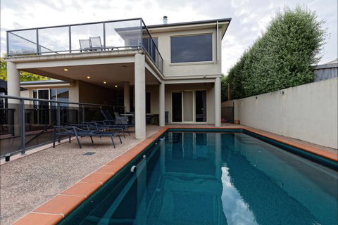 Eugenie's Luxury Accommodation - Tourism Adelaide 8
