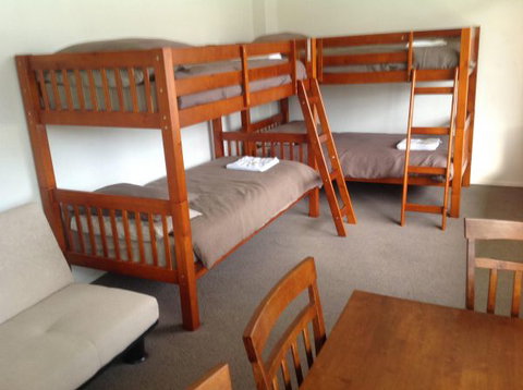 Derwent Valley Resort - Tourism Adelaide 1